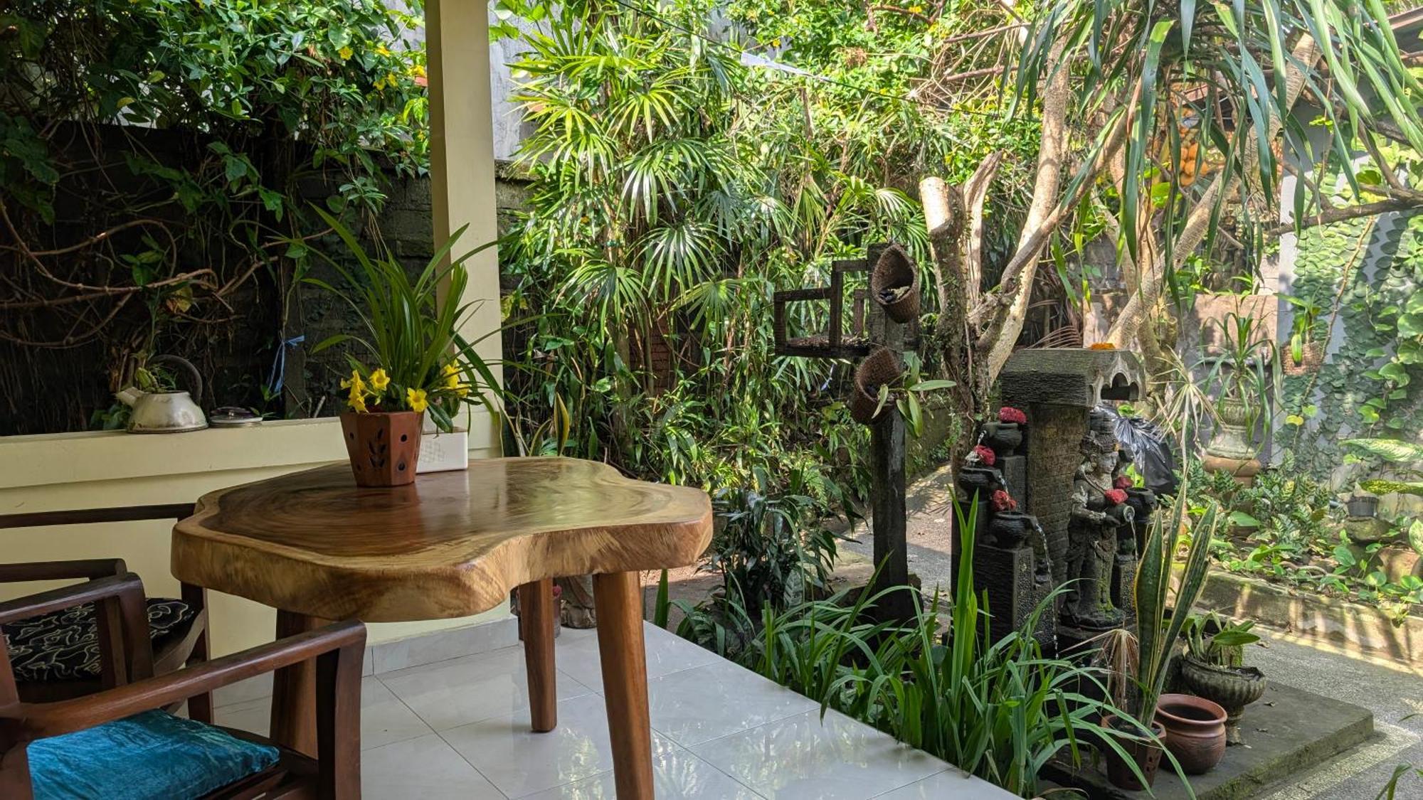 Krisda Ubud Guest House Exterior foto